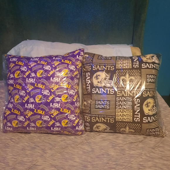 Lsu pillow - Picture 2 of 3